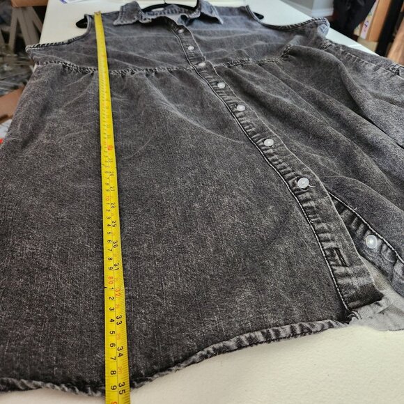 Denim Dress Sleeveless Gray Acid Wash Denim Button-Up Tunic Tiered Skirt Design - Picture 7 of 13